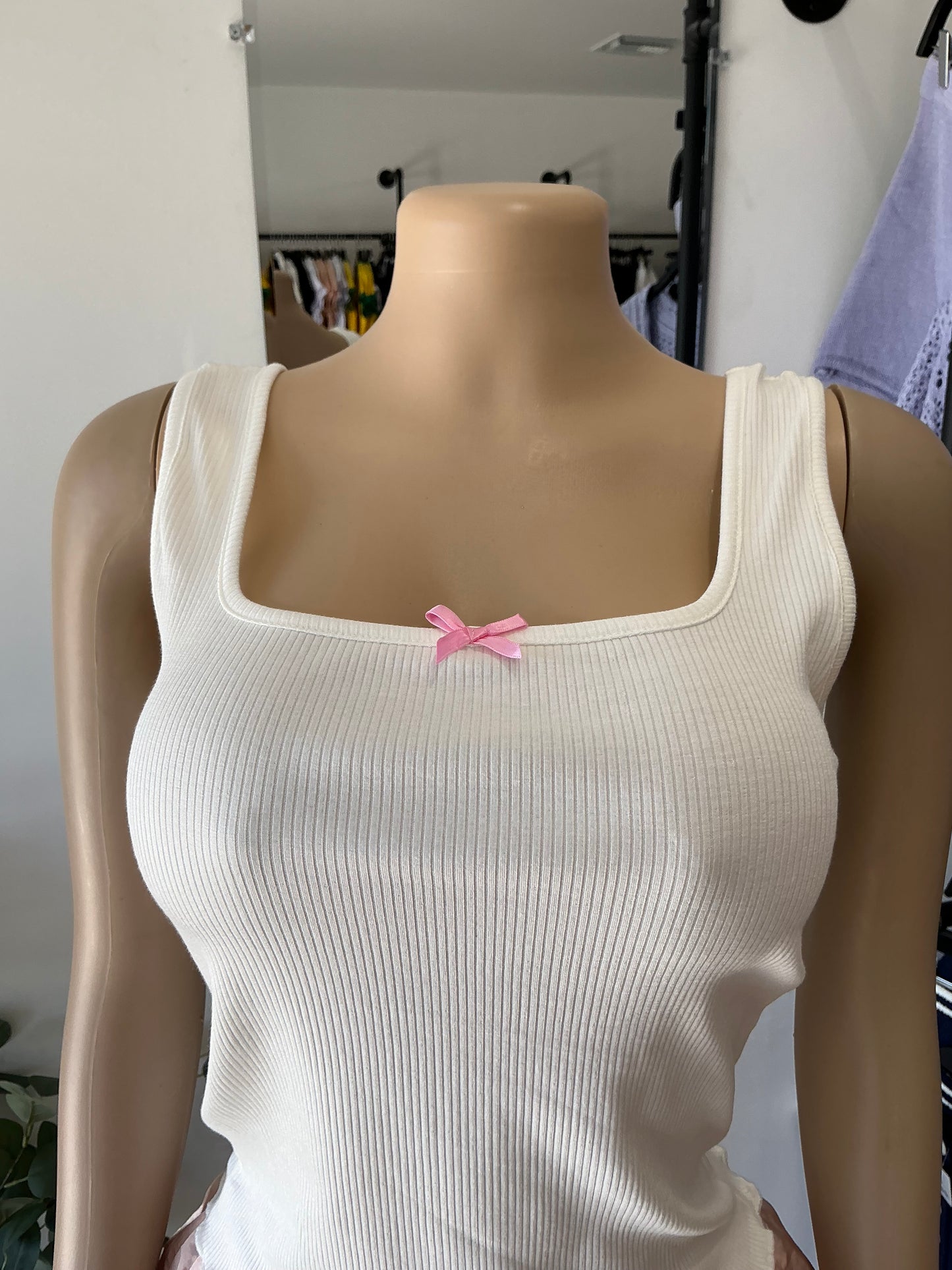 Curve Dainty Bow Top